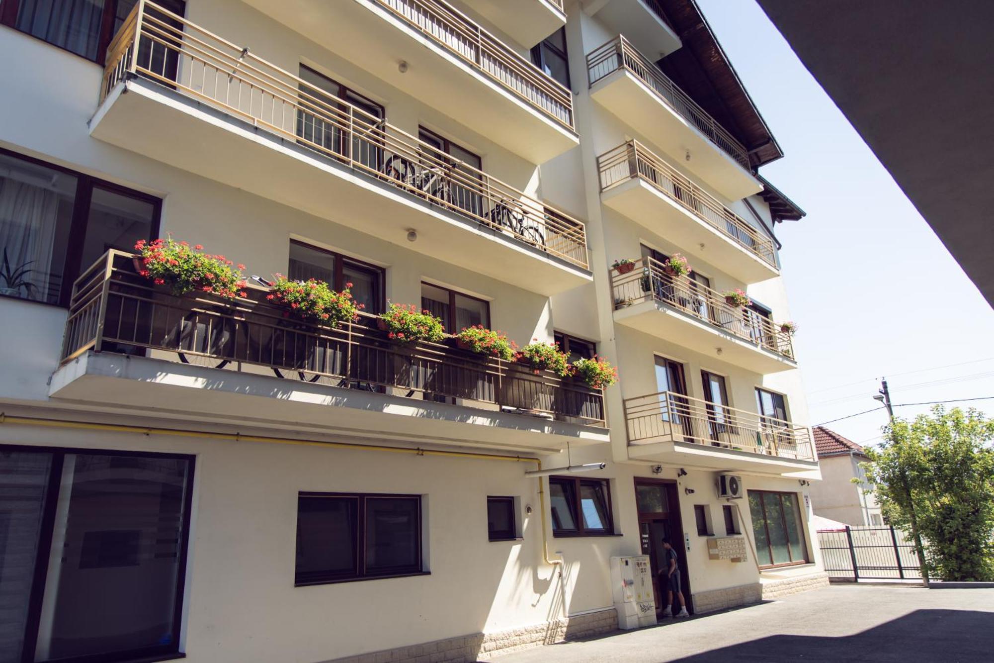Amber Apartments Sibiu Exterior photo